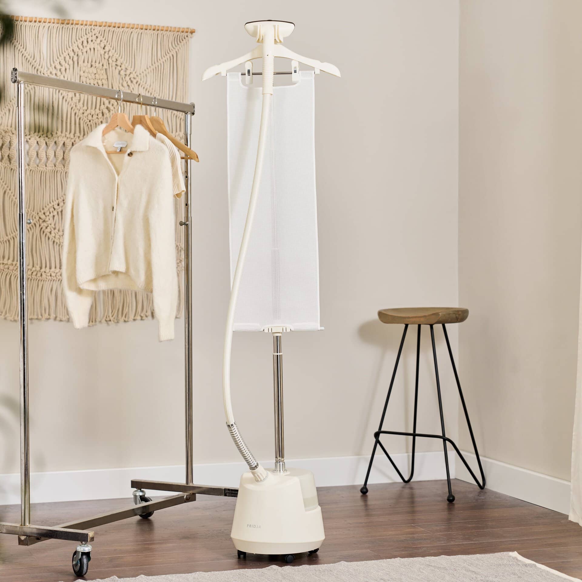 f1200 Clothes Steamer Pro