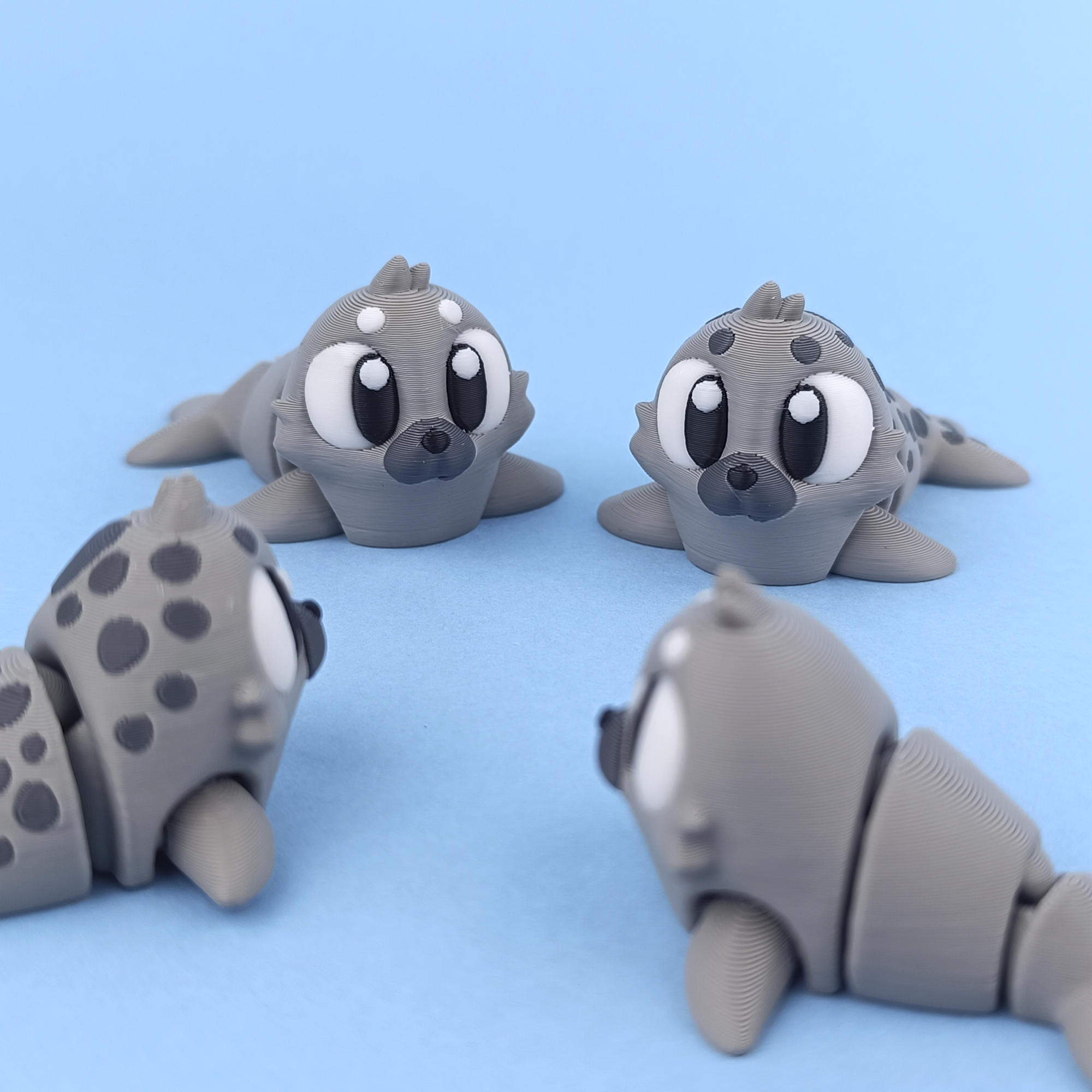 3D Printed Flexi Seal | Articulated Fidget Toy | Cute Desk Buddy | Keychain | Keyring Gift for Seal Lovers