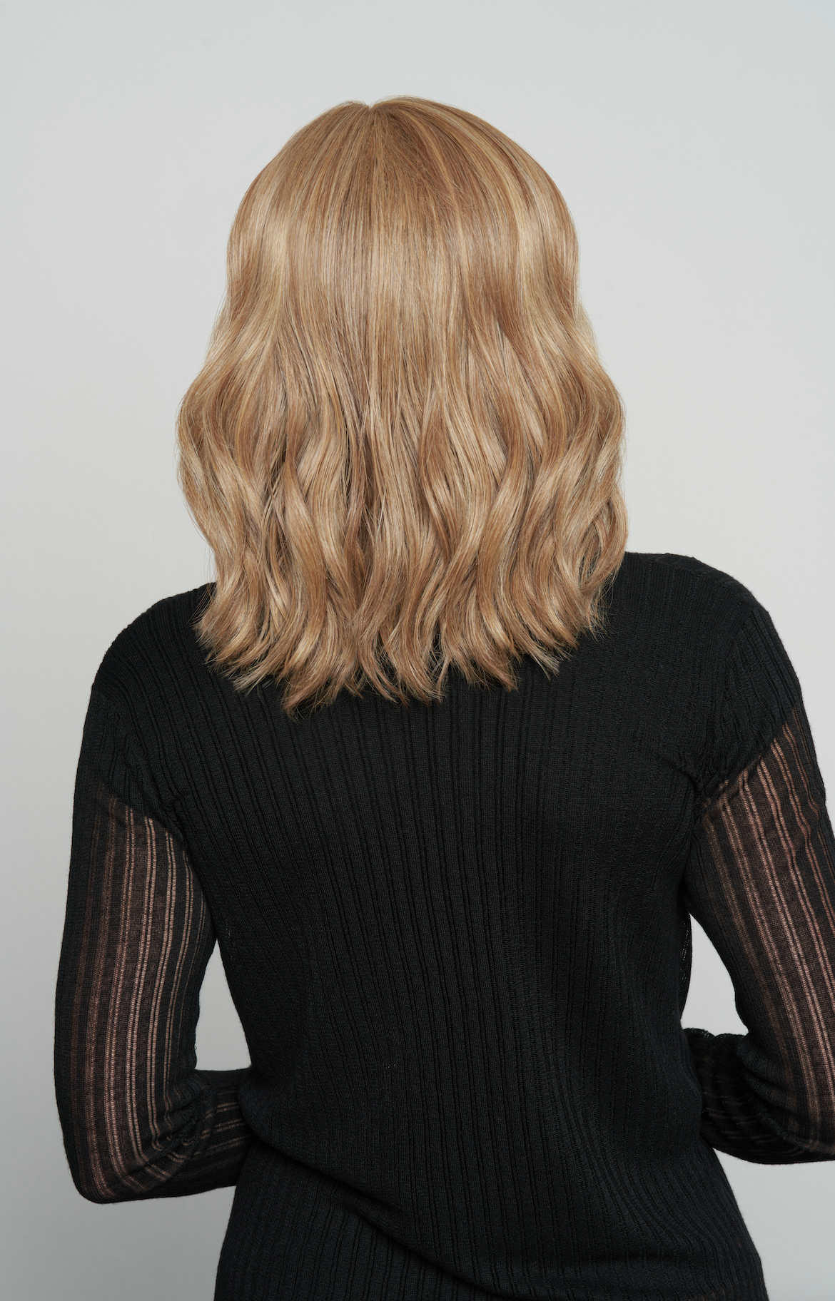 Wavy Day by Raquel Welch • Signature Collection