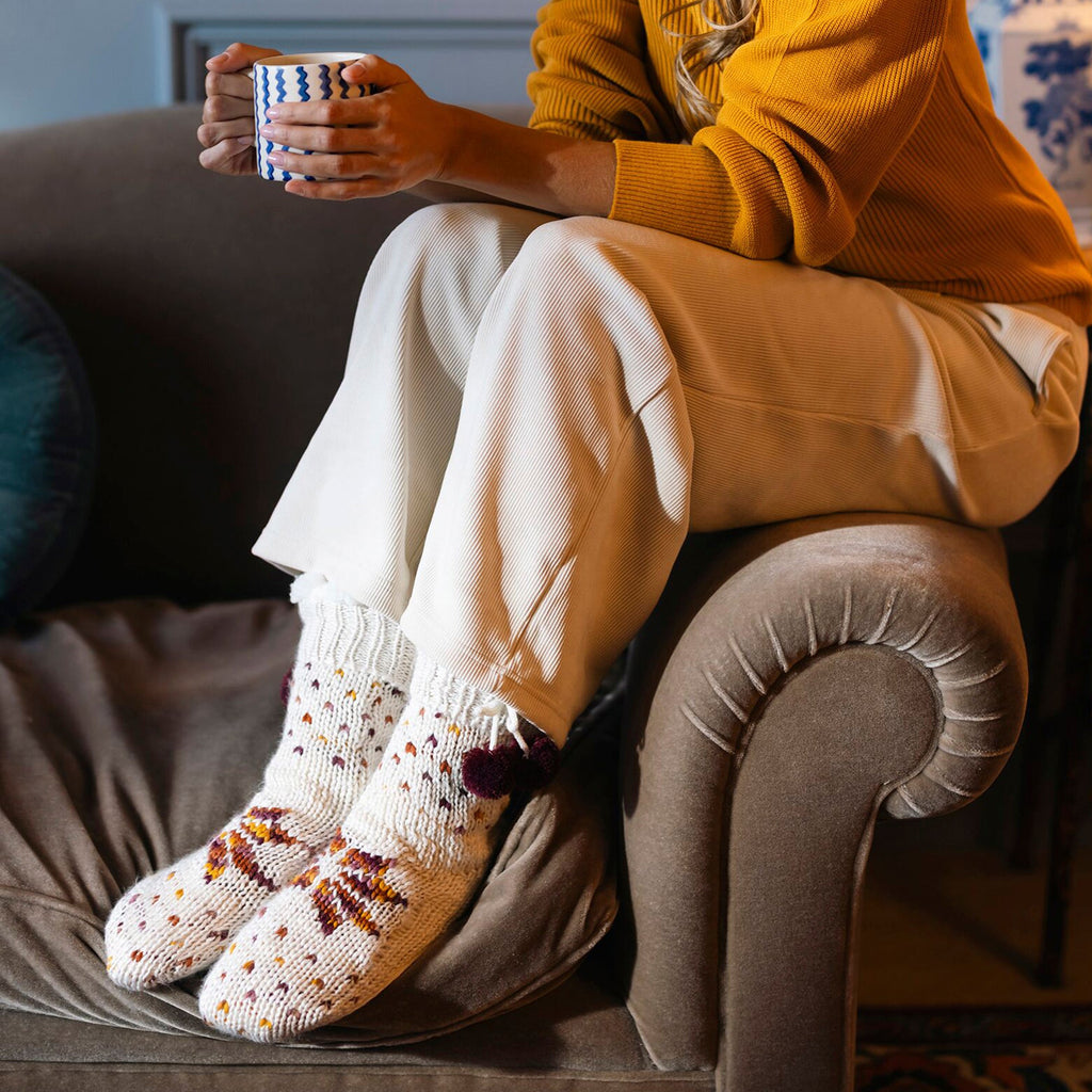 1 Pair Ladies Chunky Sherpa Lined Cosy Moccasin with Pom Pom - Warm Comfort