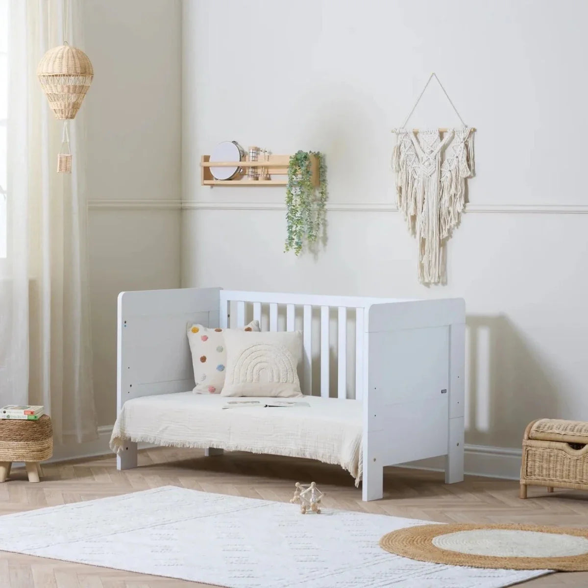 Tutti Bambini Alba Mini Cot Bed - Essentials White